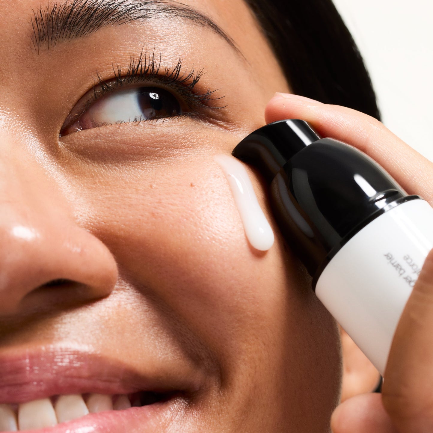 ectoin-hydro-barrier-serum-s5 Ectoin-Globals_Texture-bottle.jpg