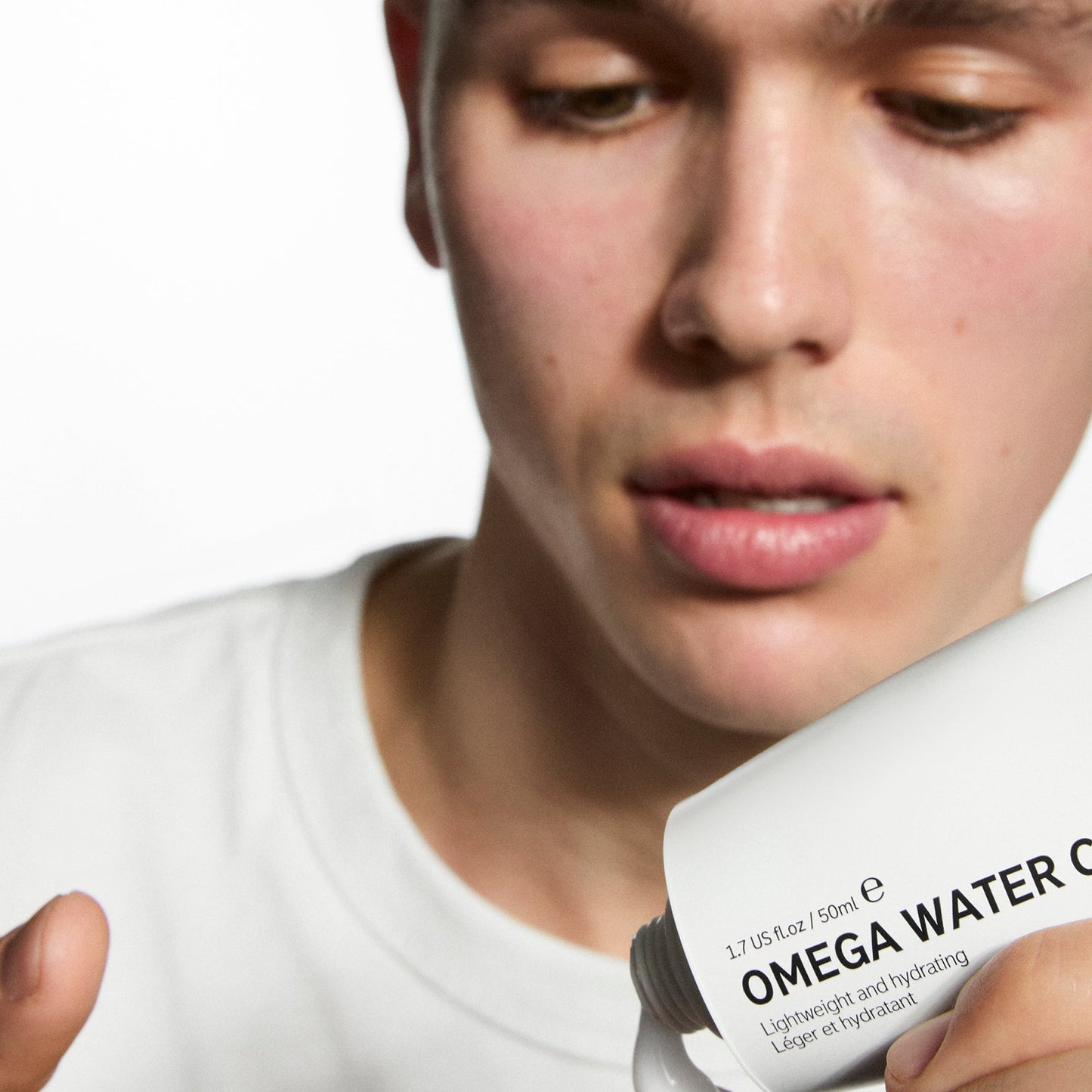 supersize-omega-water-cream-100ml-c9 Omega100_Model_2000x2000_62065fcd-8c1b-4831-aefc-6f05325600fd.jpg