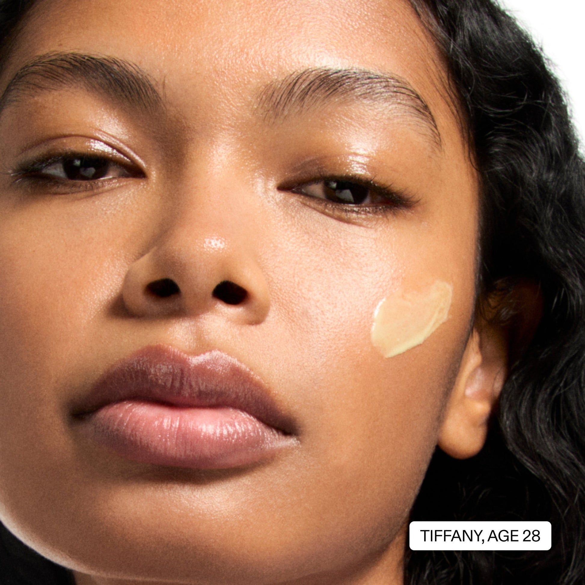 starter-retinol-serum-y5 StarterRetinol_Model2_2000x2000_fa44e5e2-09cd-4121-9780-08a9debd7d88.jpg