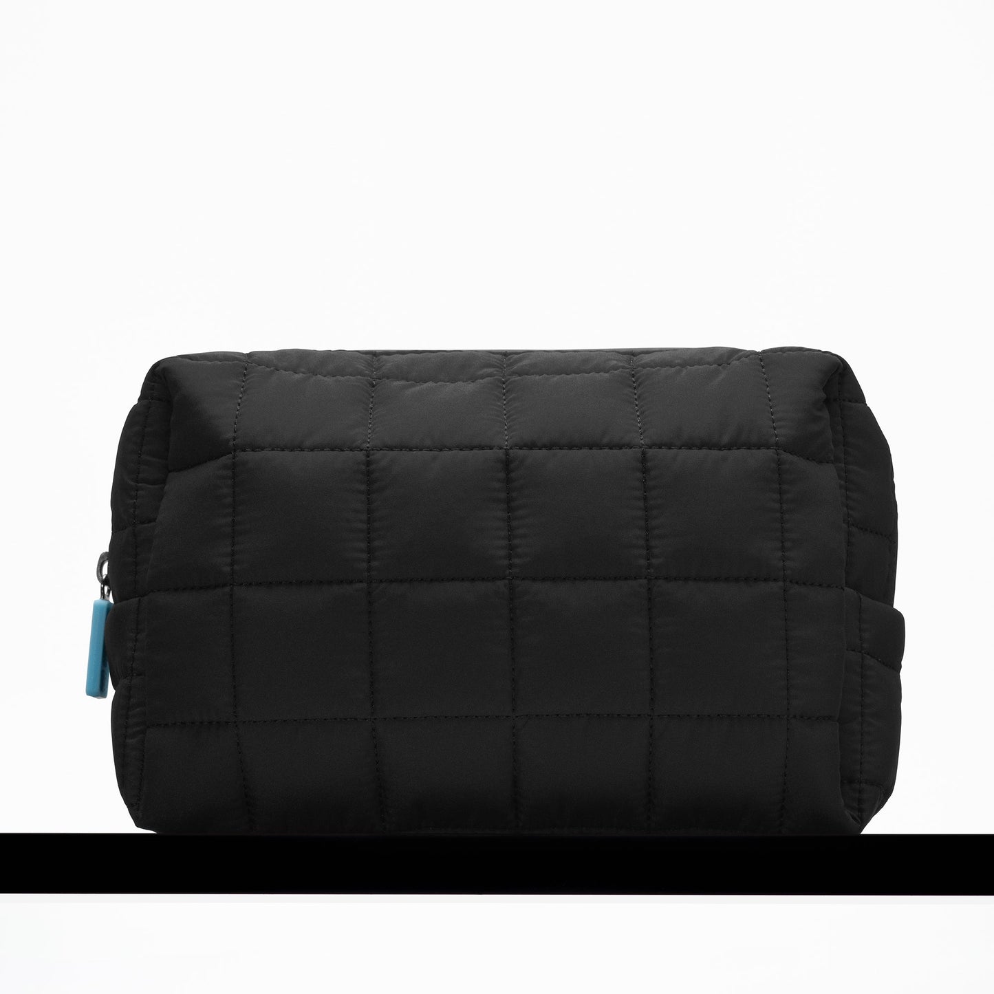the-inkey-list-washbag-z3 washbag-hydration-04.jpg